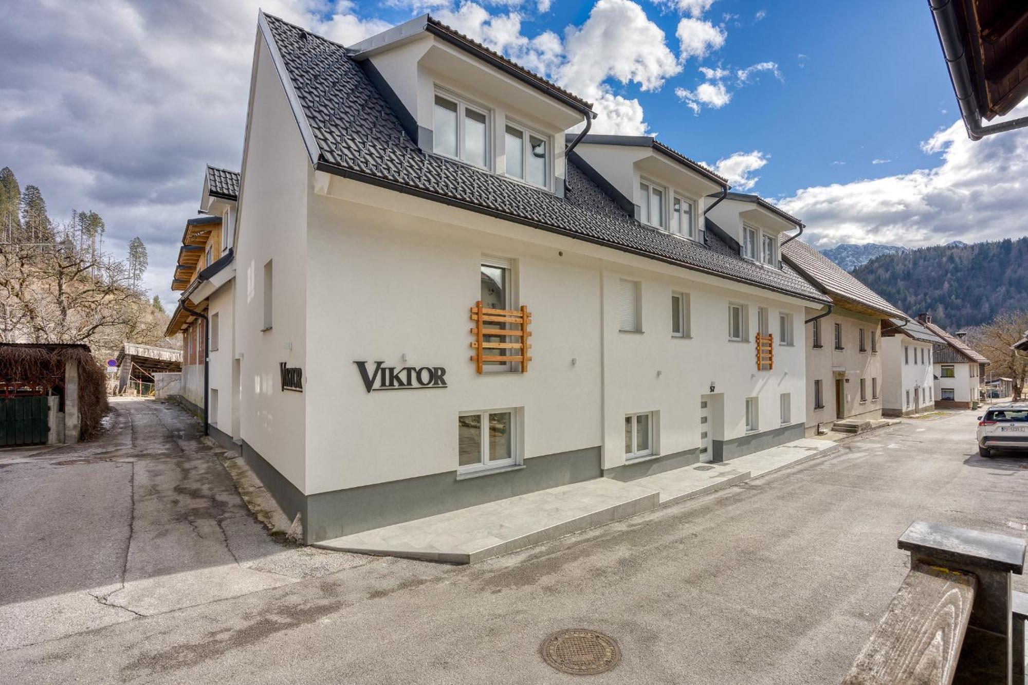 Apartments Viktor Rateče Exteriör bild